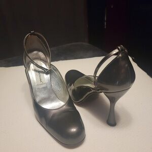 Dolce & Gabbana Shiny Pewter Pumps